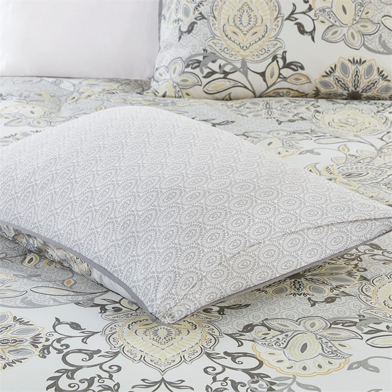 Madison Park Isla 8-Piece Cotton Floral Printed Comforter Set in Yellow