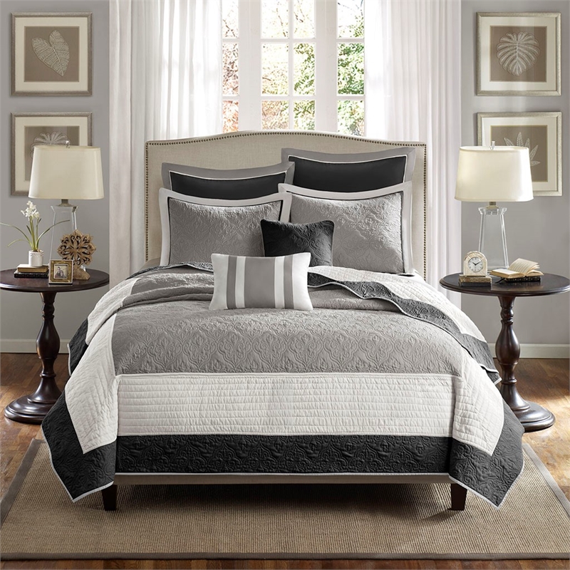 Madison Park Attingham 7-Piece Quilt Set with Euro Shams & Throw Pillows - Black