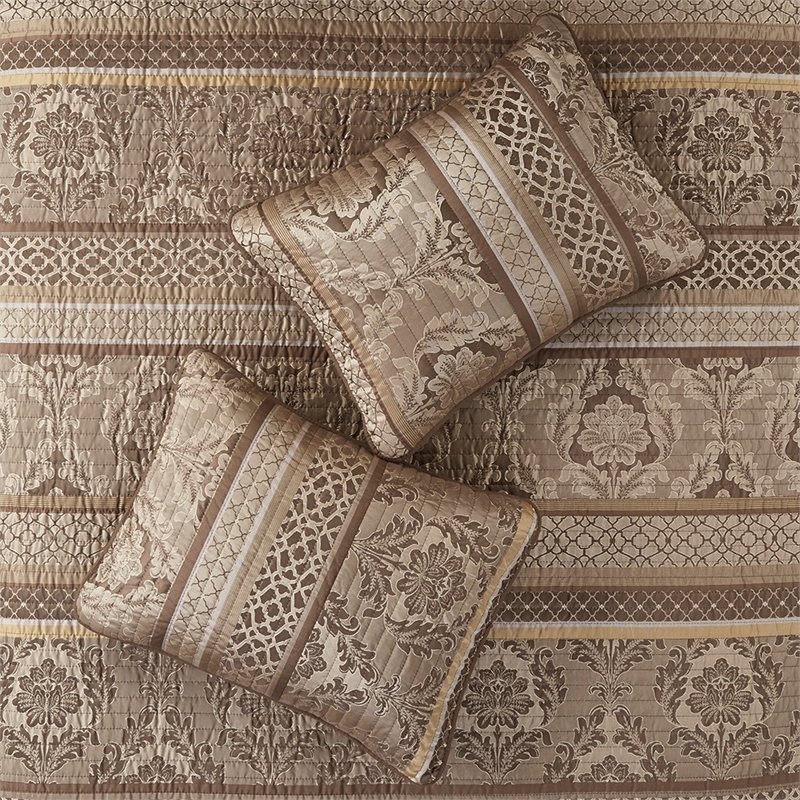 Madison Park Bellagio 6-Piece Jacquard Quilt Set with Throw Pillows - Brown/Gold
