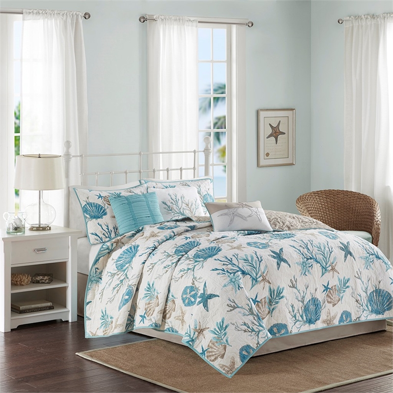 Madison Park Pebble Beach 6-Piece Cotton Quilt Set with Throw Pillows in Aqua