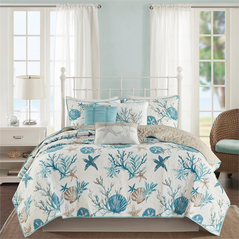 Madison Park Pebble Beach 6-Piece Cotton Quilt Set with Throw Pillows in Aqua