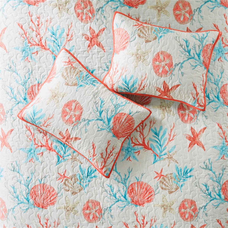 Madison Park Pebble Beach 6-Piece Cotton Quilt Set with Throw Pillows in Coral