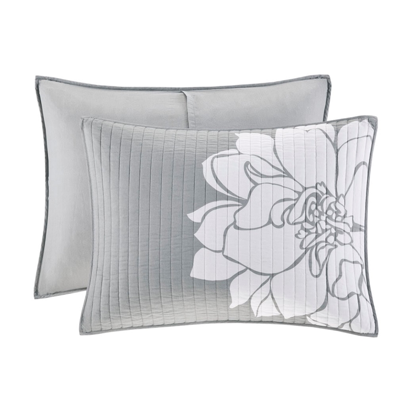 Madison Park Lola 6-Piece Cotton Quilt Set with Throw Pillows in Gray/Blush