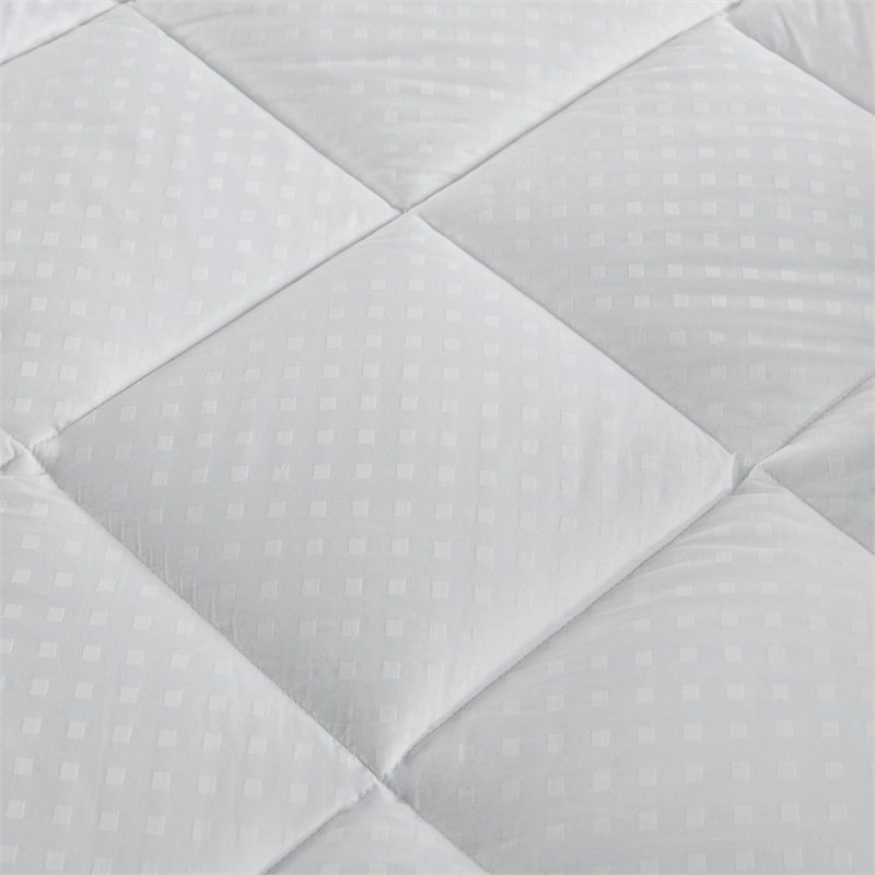 Croscill Signature Dobby Cotton Waterproof Mattress Pad in White Queen