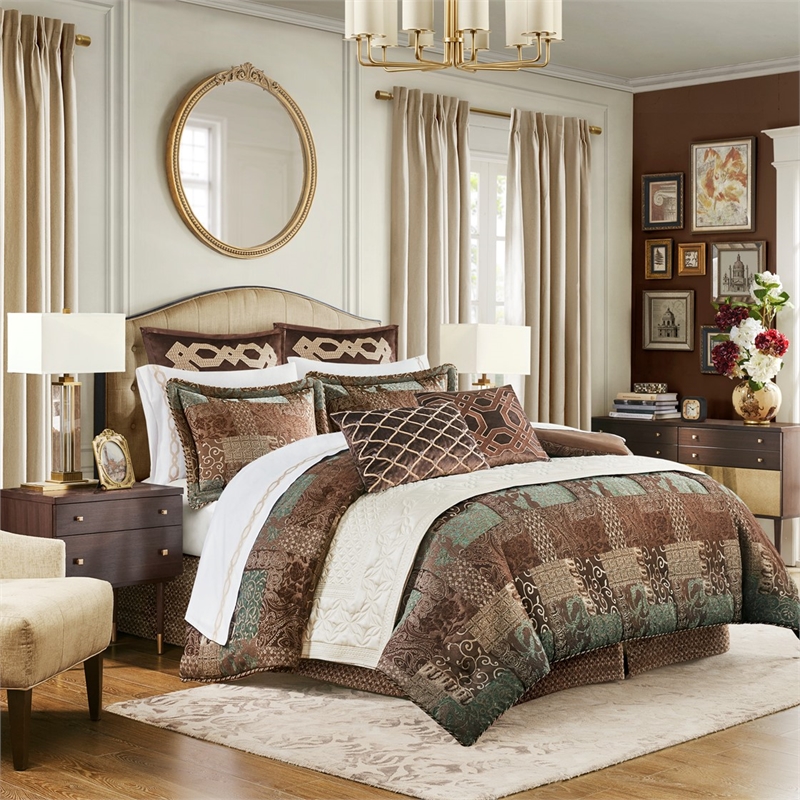 Croscill Classics Galleria 4 Piece Brown Comforter Set in Brown King