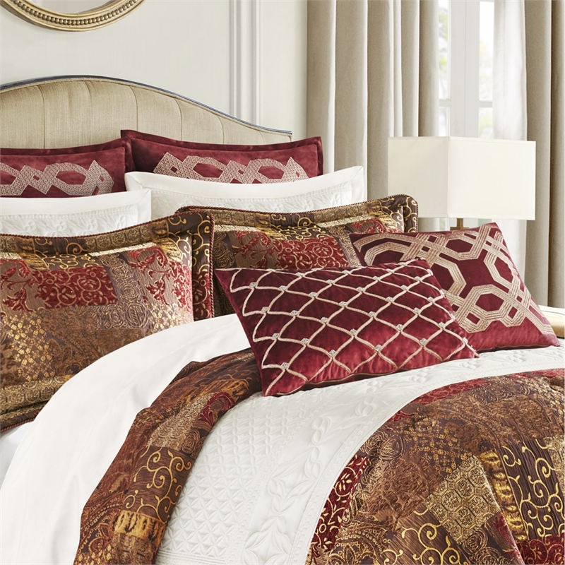 King Croscill Comforter retailer Burgundy Gold set