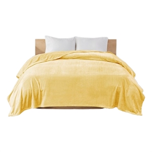 Intelligent Design Microlight Plush Oversized Blanket in Yellow Full/Queen