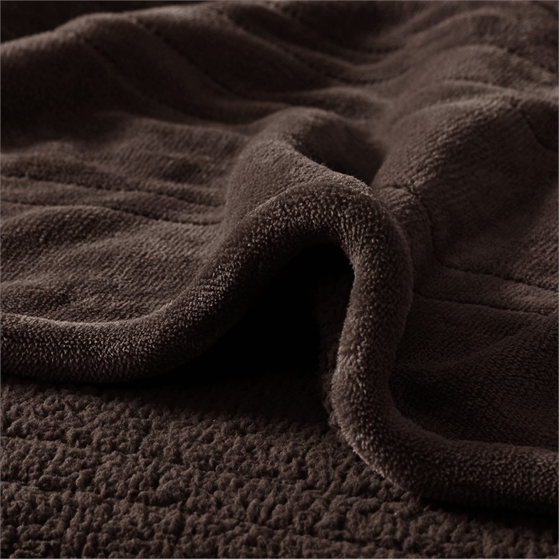 Beautyrest Heated Microlight to Berber Blanket in Chocolate Queen