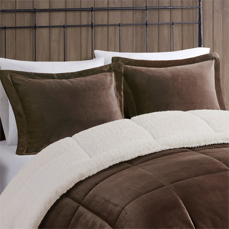 Woolrich Plush Sherpa Down Alternative Comforter Set in Brown/Ivory Full/Queen