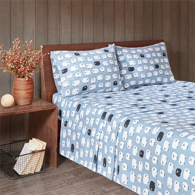Woolrich Flannel Sheet Set in Blue Sheep King