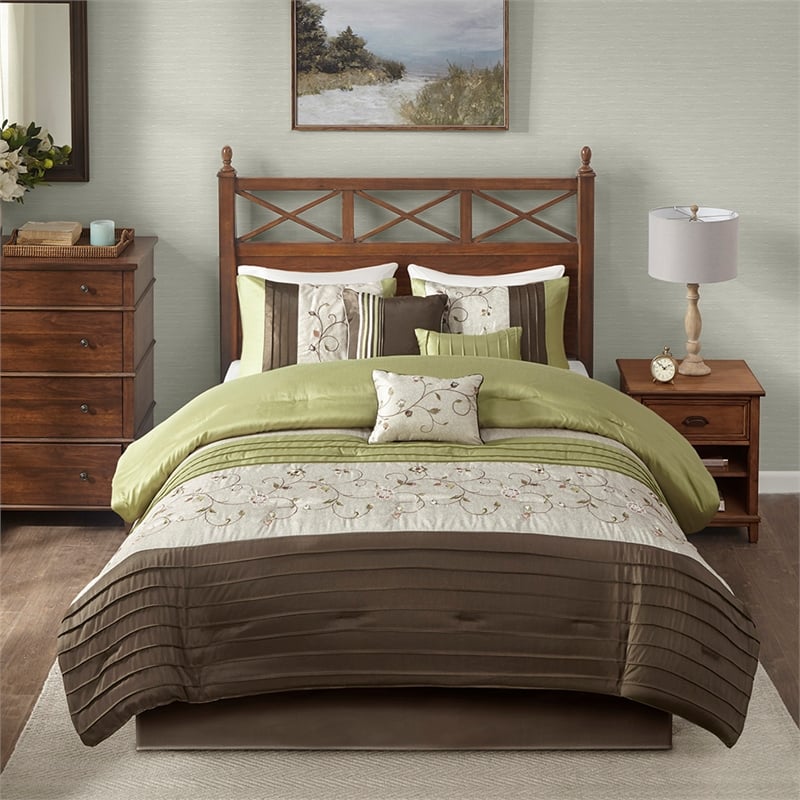 Madison Park Serene 7-Piece Fabric Embroidered Comforter Set in Green