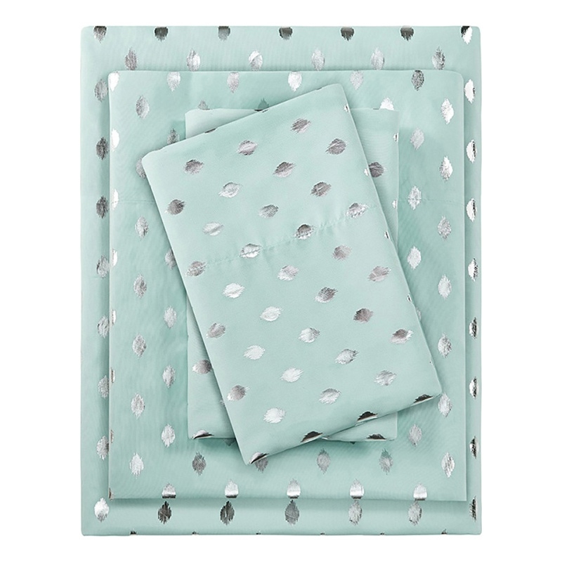 Intelligent Design Metallic Dot 66x102