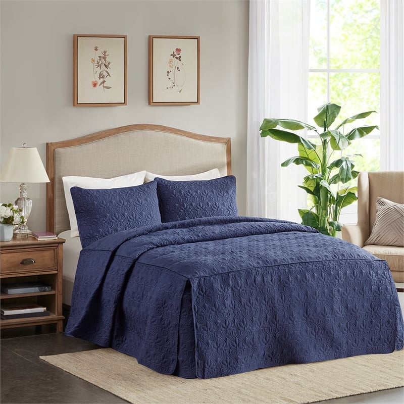 Madison Park Quebec 3-Piece Fabric Fitted Bedspread Set in Navy