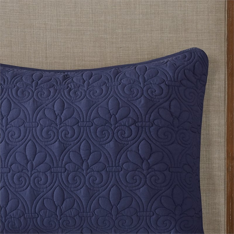 Madison Park Quebec 3-Piece Fabric Fitted Bedspread Set in Navy