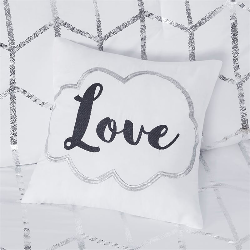 Intelligent Design Raina Fabric Metallic Printed Comforter Set in White/Silver