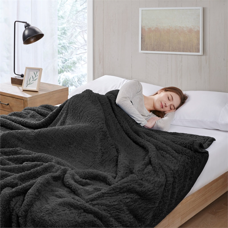 Woolrich Burlington Contemporary Solid Berber Fabric Full/Queen Blanket in Black