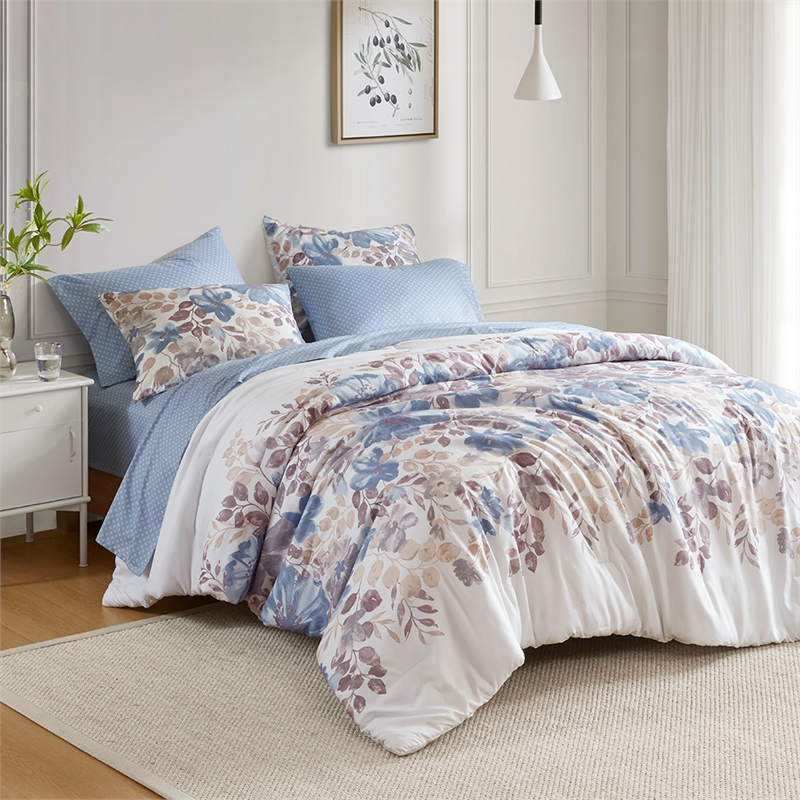 Olliix Madison Park Essentials Luna Cal King Comforter Set Polyester in Blue
