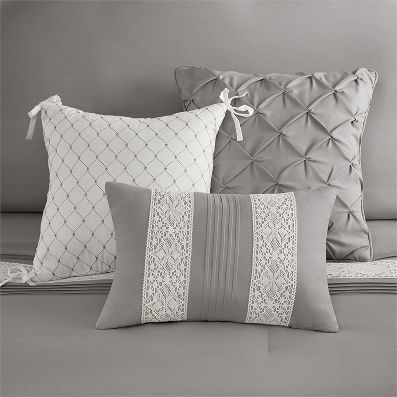 Olliix Madison Park Lacey Queen Comforter Set Polyester in Grey