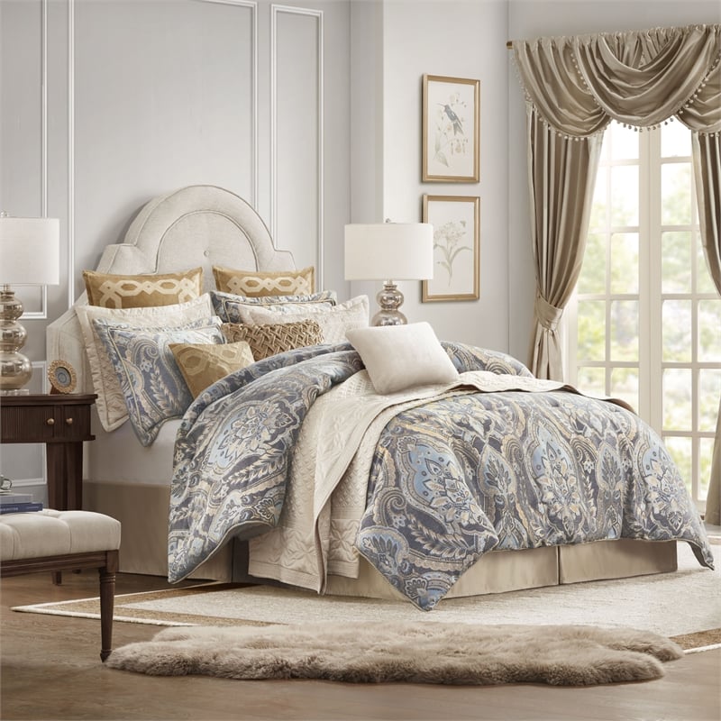 Olliix Croscill Classics Julius Cal King Comforter Set Polyester in Blue/Grey