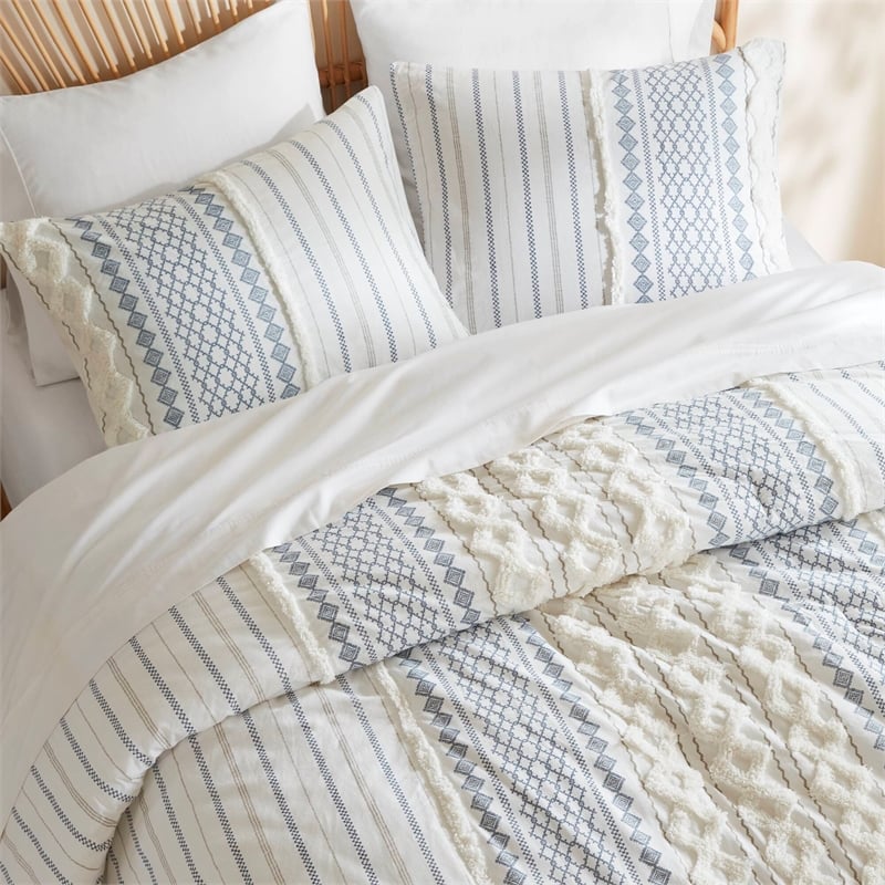 Olliix INK+IVY Imani King/Cal King Comforter Mini Set Cotton in White/Navy