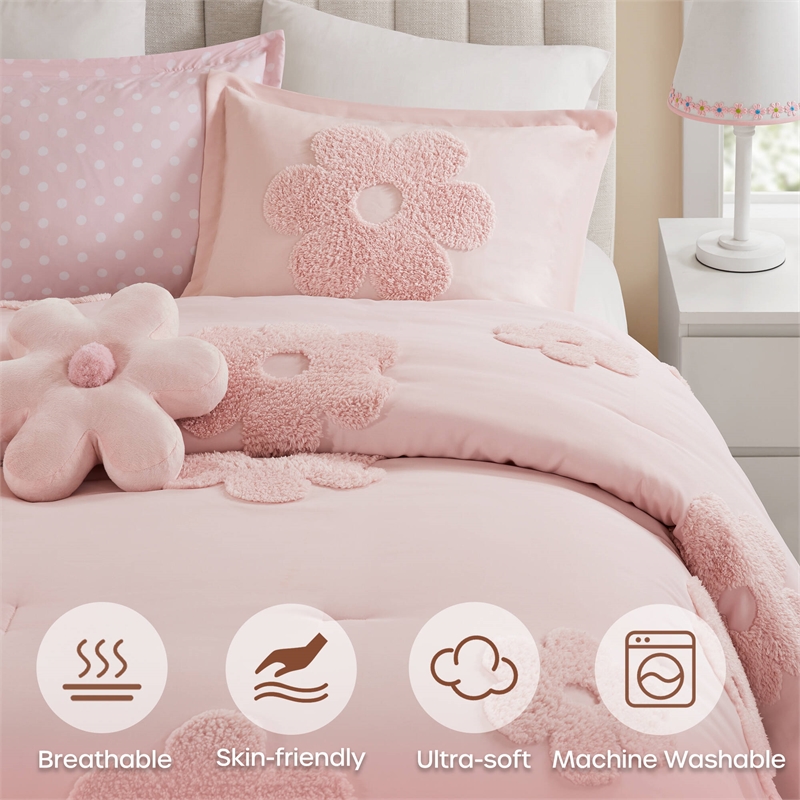Olliix Intelligent Design Kids Gracie Full/Queen Comforter Set Polyester in Pink