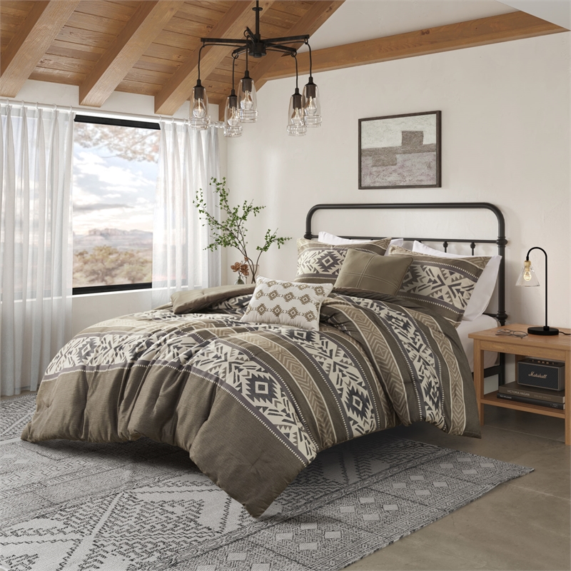 Olliix Madison Park Mariposa King/Cal King Comforter Set Polyester in Brown