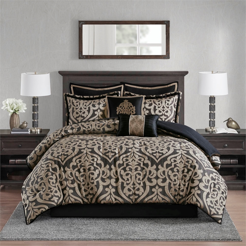 Olliix Madison Park Odette Queen Comforter Set Polyester in Black
