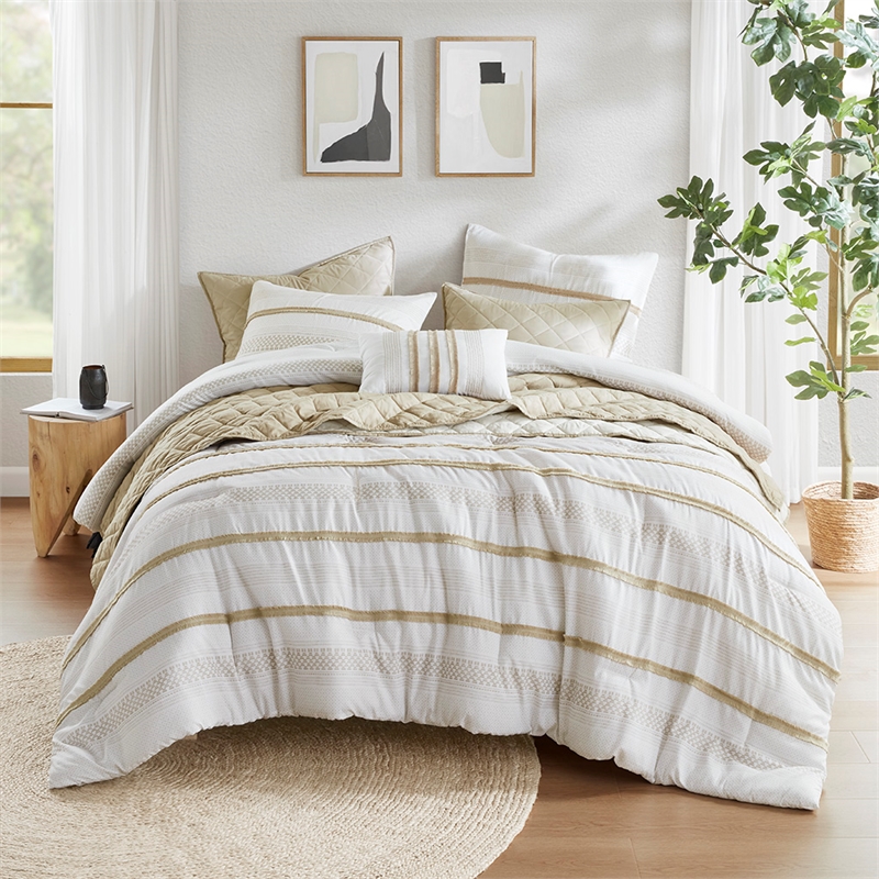 Olliix Madison Park Carolina Full/Queen Comforter Set Polyester in Taupe