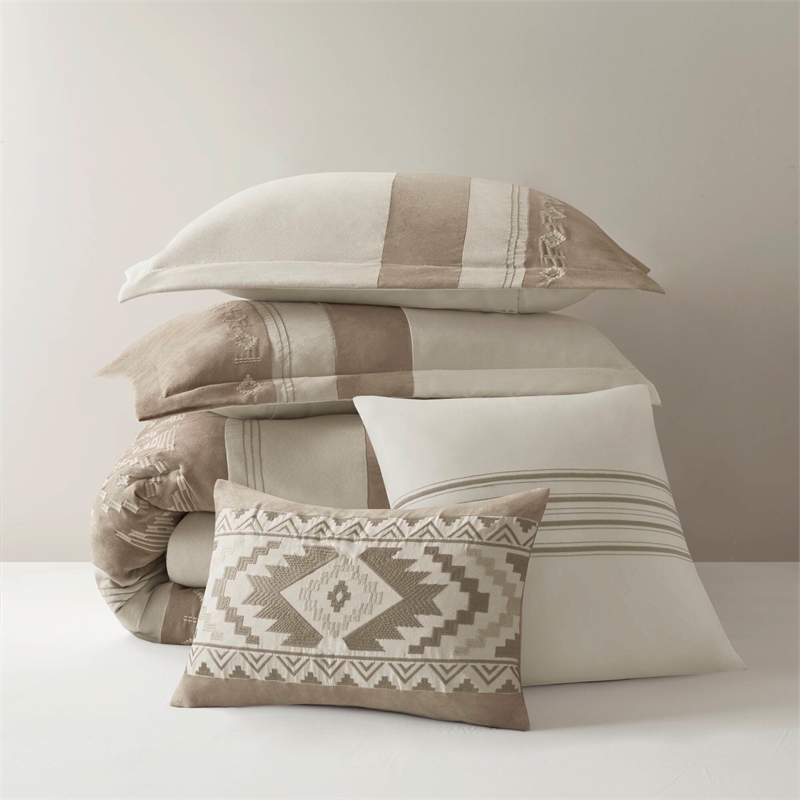Olliix Woolrich Sutherland Full/Queen Comforter Set Polyester in Taupe