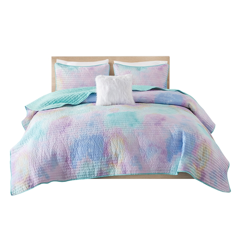 Olliix Intelligent Design Cassiopeia Full/Queen Quilt Set Polyester in Aqua