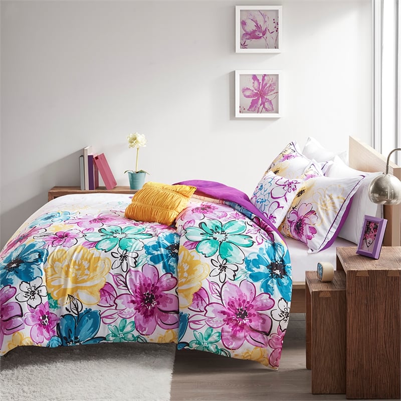 Olliix Intelligent Design Olivia King/Cal King Comforter Set Polyester in Blue
