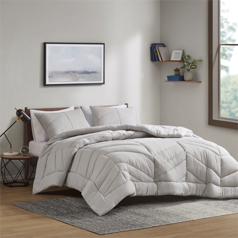 Olliix Intelligent Design Remy Full/Queen Comforter Mini Set Polyester in Gray