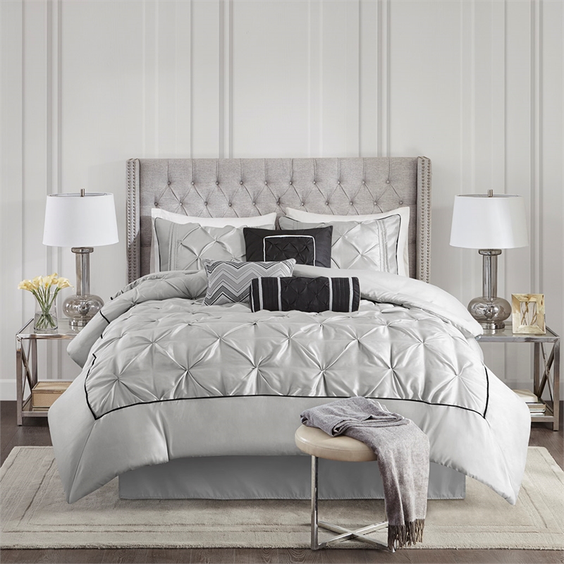 Olliix Madison Park Laurel Cal King Comforter Set Polyester in Grey