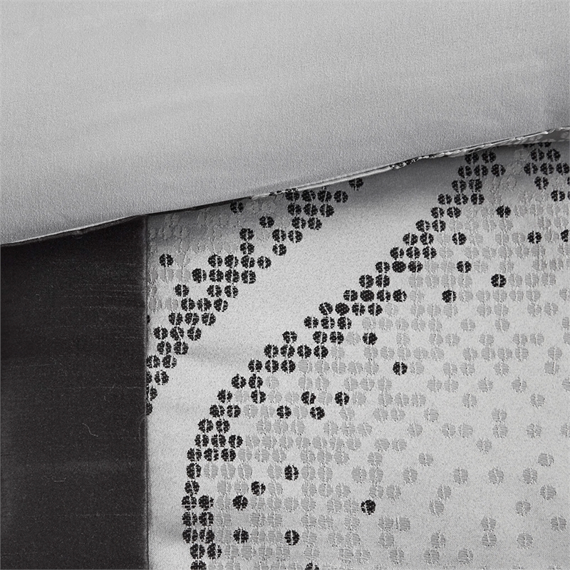 Olliix Madison Park Lori King/Cal King Comforter Set Polyester in Black/Silver