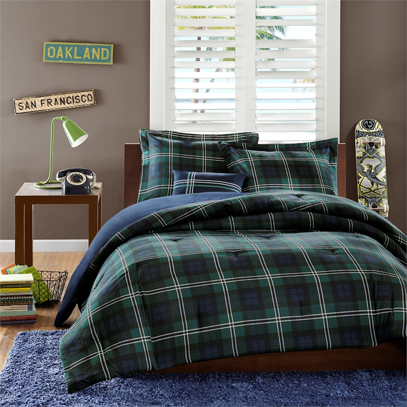 Olliix Intelligent Design Brody Full/Queen Comforter Set Polyester in Blue