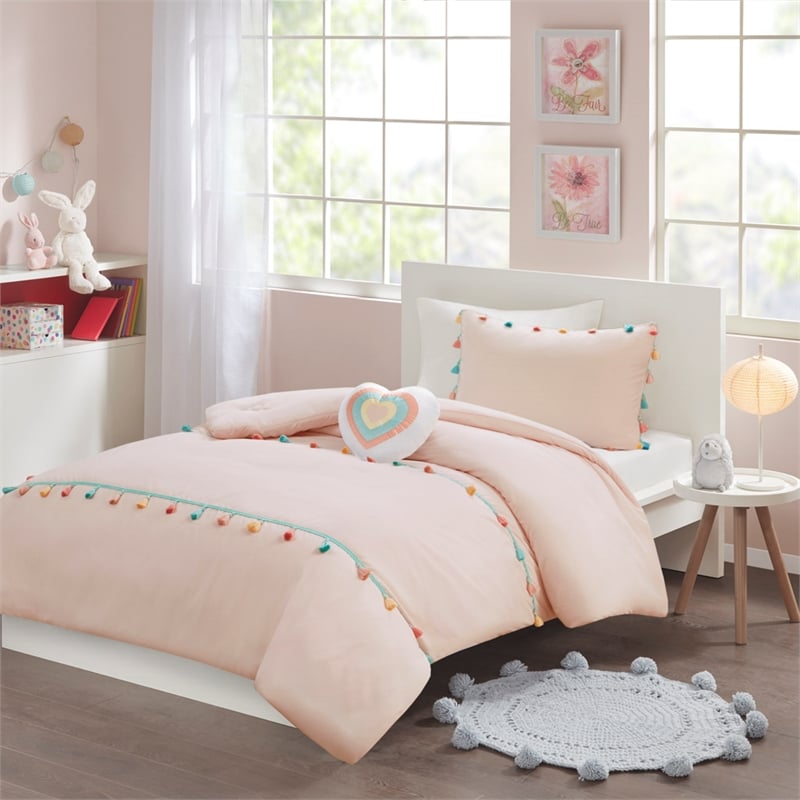 Olliix Intelligent Design Kids Tessa Full/Queen Comforter Set Polyester in Blush