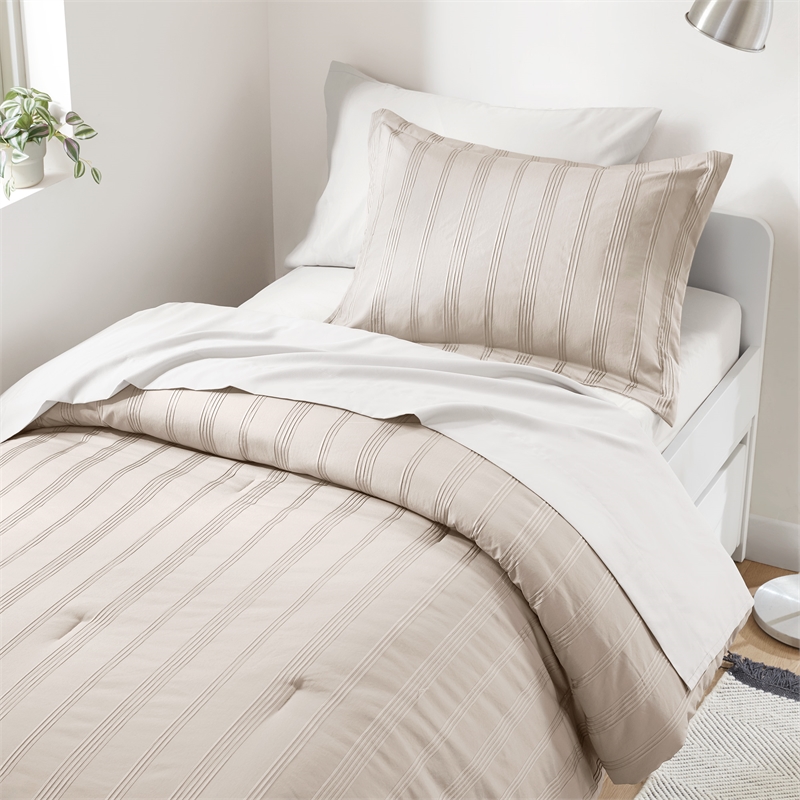 Olliix Super Listing Logan Twin/Twin XL Comforter Set Polyester in Neutral