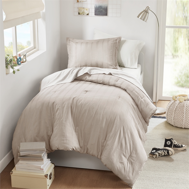 Olliix Super Listing Logan Twin/Twin XL Comforter Set Polyester in Neutral
