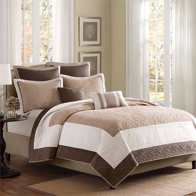 Olliix Madison Park Attingham King/Cal King Quilt Set Cotton in Beige
