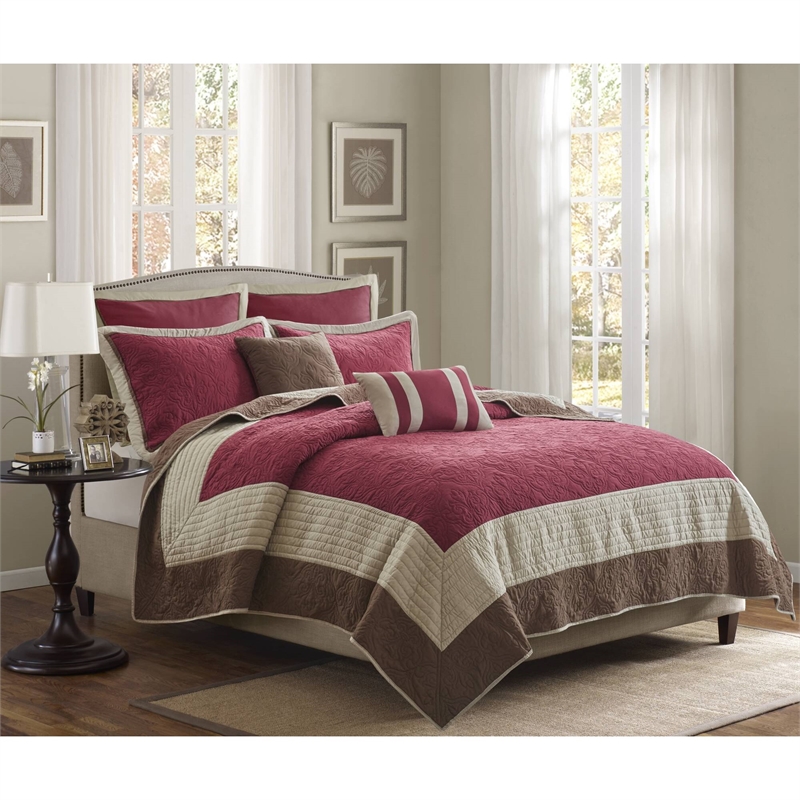 Olliix Madison Park Attingham Full/Queen Quilt Set Cotton in Red