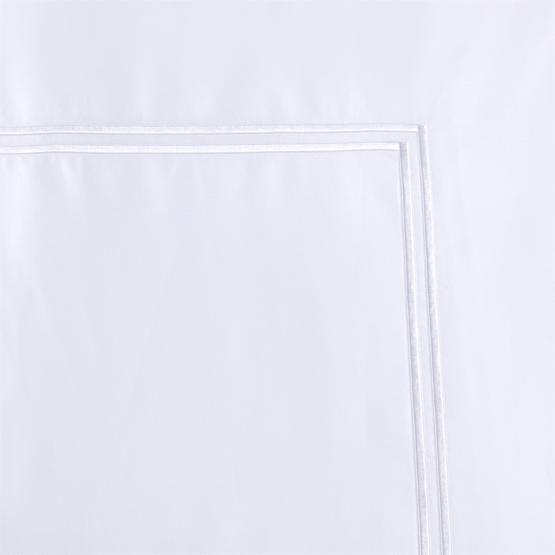 Olliix Madison Park 500 Thread Count King/Cal King Duvet Cover Set in White