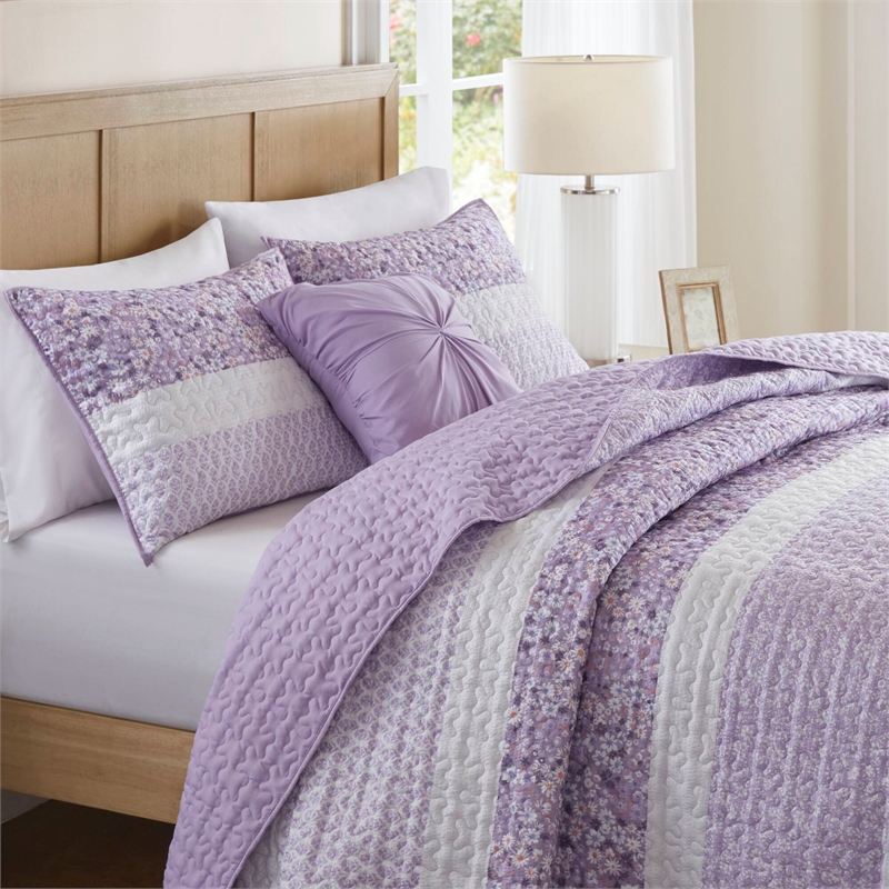 Olliix Madison Park Caralie King/Cal King Quilt Set Polyester in Purple