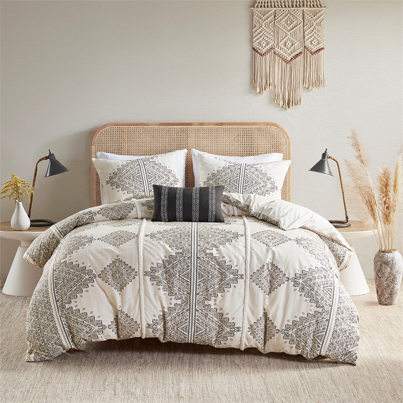 Olliix Madison Park Ibiza King/Cal King Duvet Cover Set Polyester in Black/Ivory