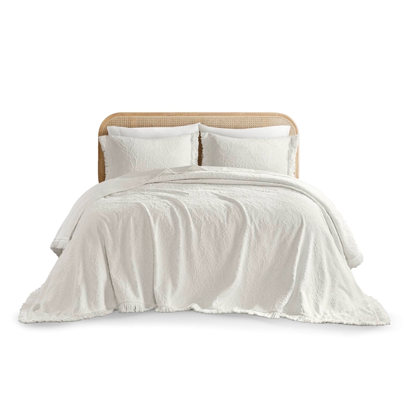Olliix Madison Park Willow Queen Bedspread Set Cotton in White