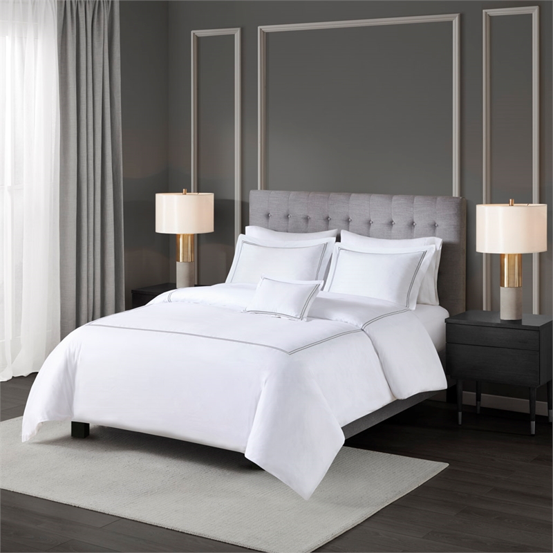 Olliix Madison Park Signature 500 Thread Count Full/Queen Comforter Set in White