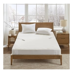 Olliix Beautyrest Nonwoven Cal King Mattress Pad Polyester in White