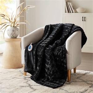 Olliix Beautyrest Zuri 50x70&quot Throw Faux Fur in Black Texture