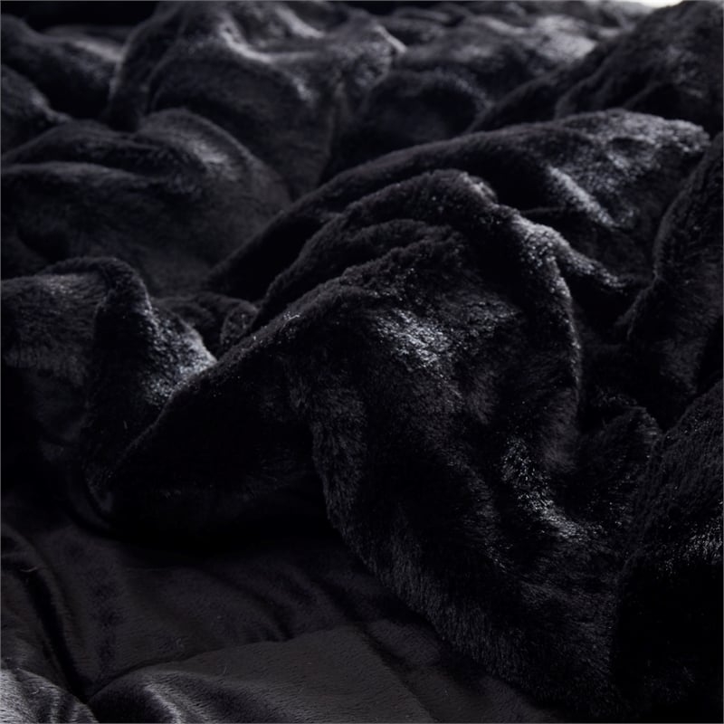 Olliix Madison Park Gia Full/Queen Comforter Mini Set Polyfiber in Black
