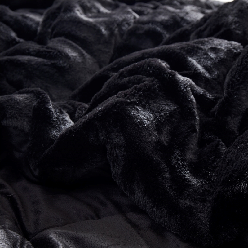 Olliix Madison Park Gia King/Cal King Comforter Mini Set Polyfiber in Black