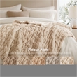 Olliix Madison Park Ruched Fur 50x60